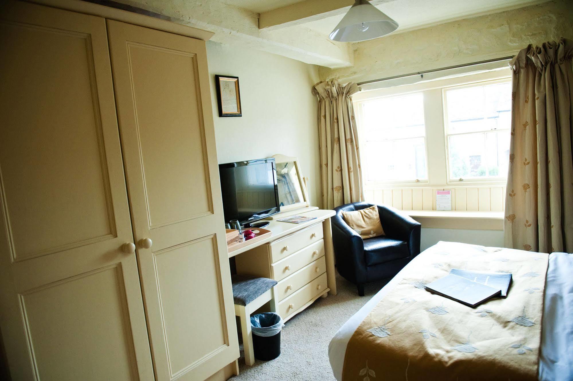 The Plough Inn